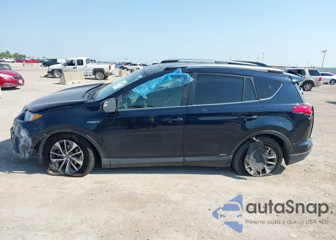 2017 Toyota Rav4 Hybrid Xle z USA, uszkodzony, nr VIN JTMRJREV6HD144850